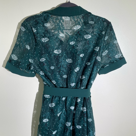 Green dress - Picture 5 of 5